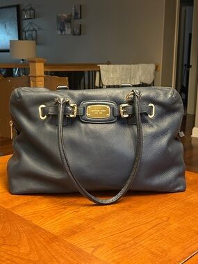 Michael Kors XL Hamilton Weekender Tote Bag Navy Blue
